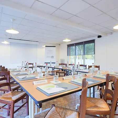 Отель Campanile Nature -