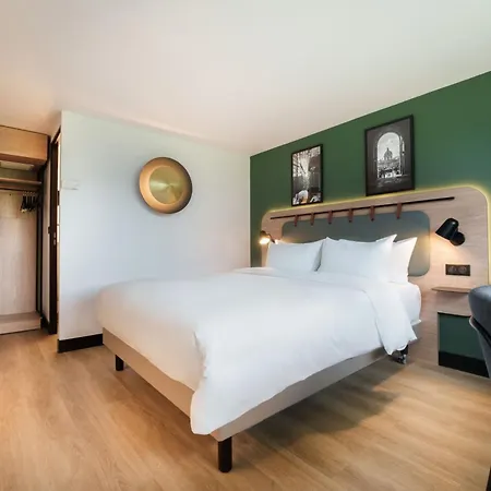 Campanile Nature - 3*