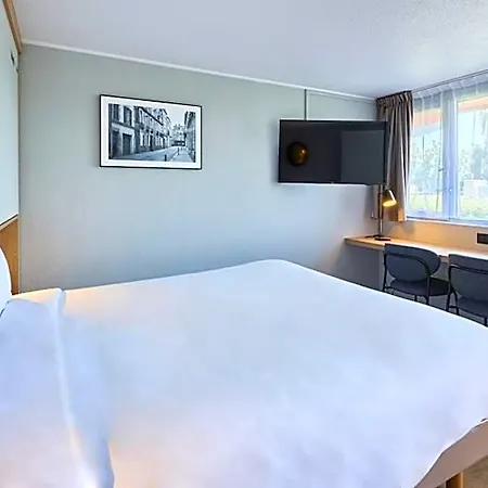 Campanile Hotel Alençon