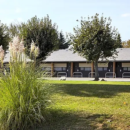 Campanile Hotel 3*