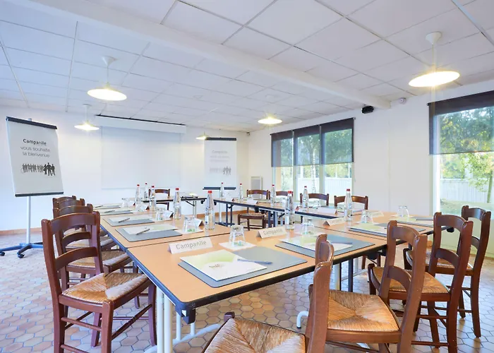 Hotel Campanile Nature -