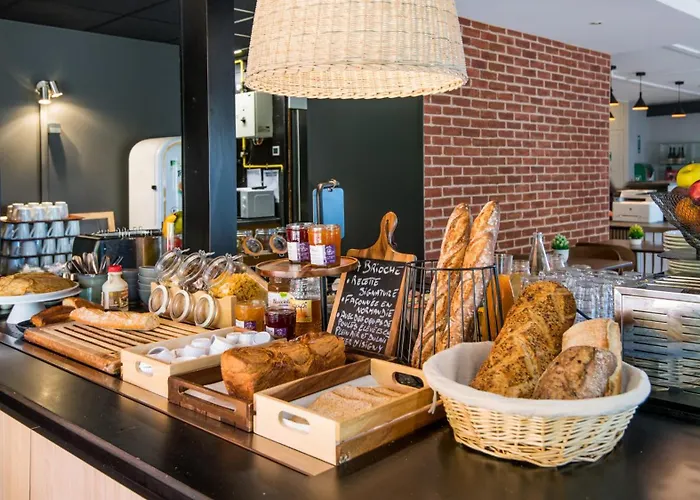 Hotel Campanile Nature - Alencon